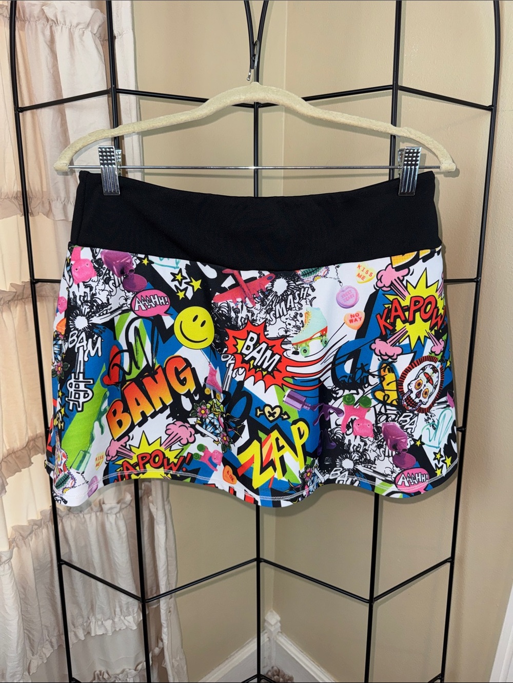 Queen of the Court Kapow Tennis Pickel Ball Skort Size M